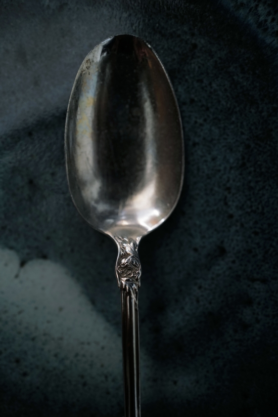 23j004 the HANDLEt Hardware Stocks